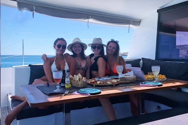 catamaran 2